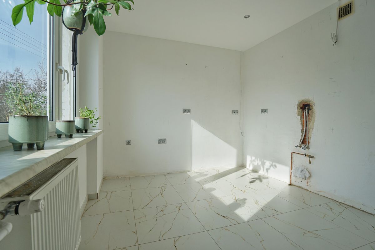 Dom w cichej okolicy 