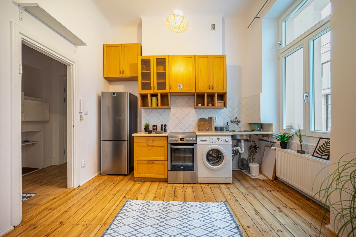 1/2 pokoje w odrestaurowanej kamienicy na Powiślu